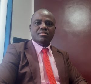 Portrait du Directeur général adjoint publié par le collège